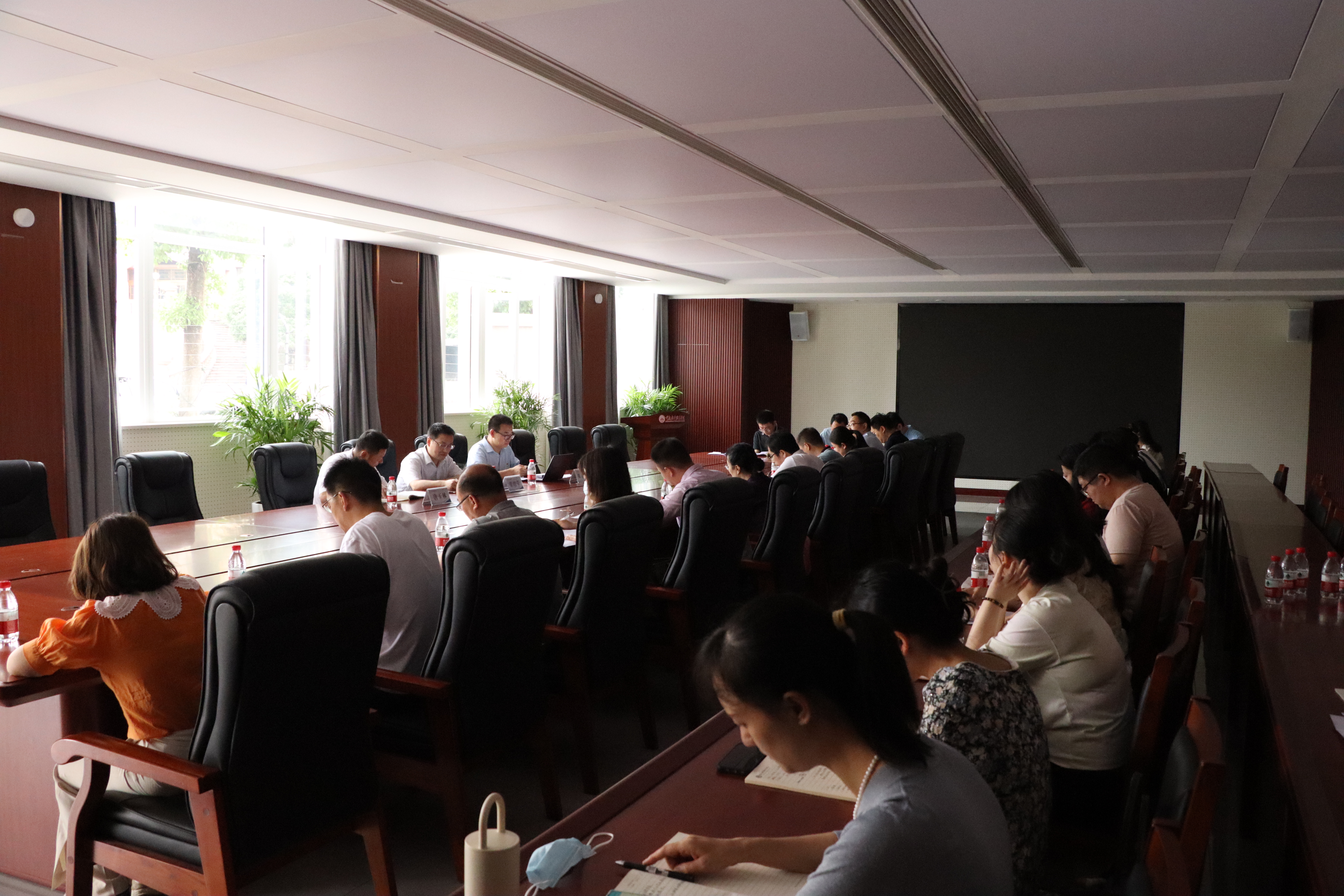 学校召开2023届毕业生就业工作推进会